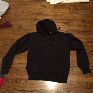 Black sweatshirt